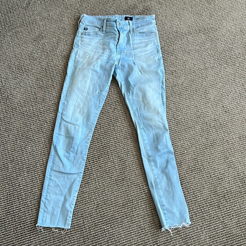AG light wash blue Farrah skinny crop raw hem jeans size 25R